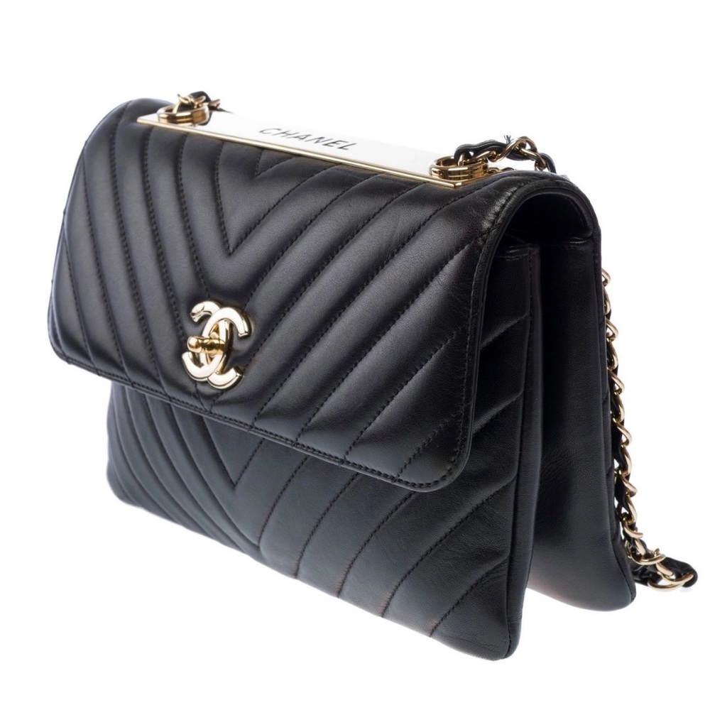 Authentic CC trendy
